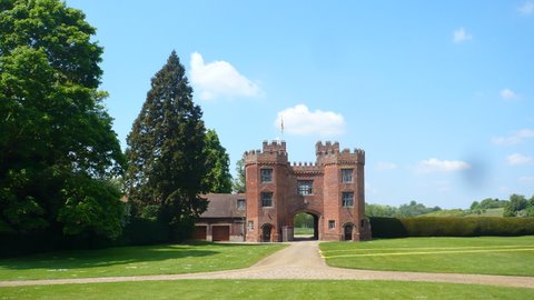 Lullingstone Castle